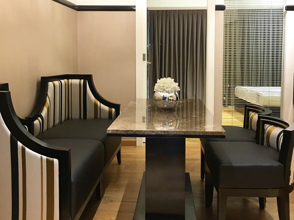 Milano Versace Suites Makati City Exterior foto