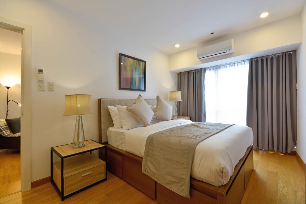 Milano Versace Suites Makati City Exterior foto