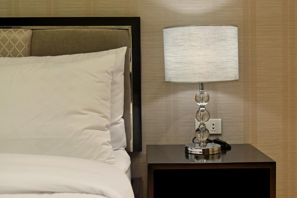 Milano Versace Suites Makati City Exterior foto